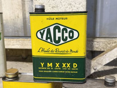 Set of 7 oil cans made of polychrome lithographed...