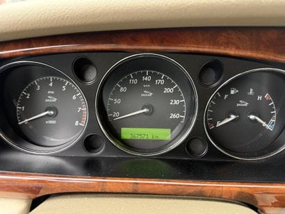 JAGUAR XJ6
June 4, 2003

Type: N*3A501
Serial...