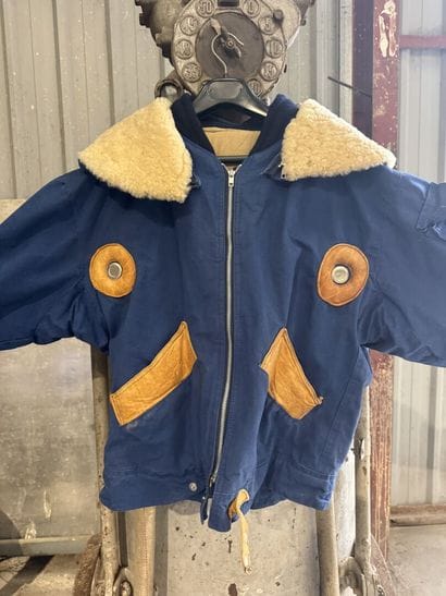Charles CHEVIGNON, PARIS.
Aviator-style jacket.
Size...