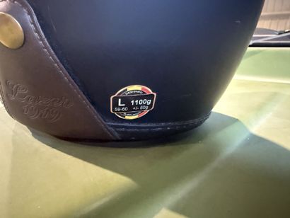 LAZER.
MAMBO helmet, size L (59-60).
Barely...