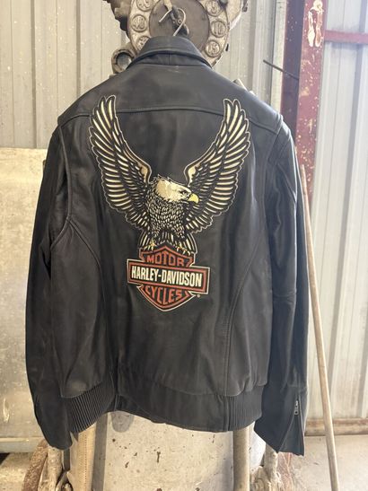 HARLEY DAVIDSON.
Leather jacket.
Size L.
(Damaged...
