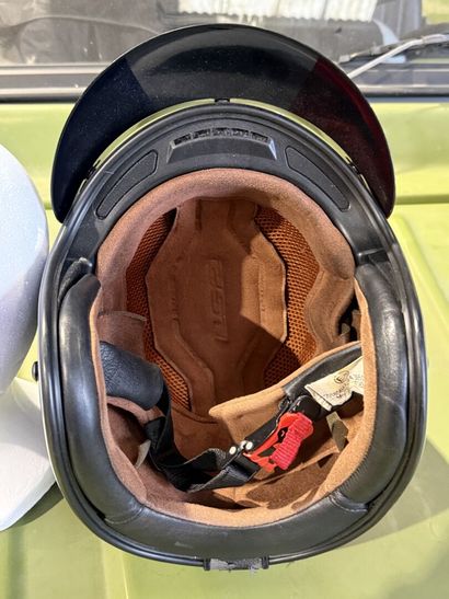 LS2.
Tricolor helmet.
Size XXL.