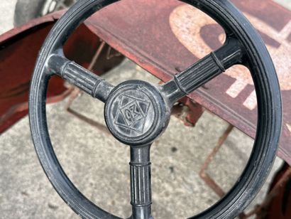 MG.
LOTUS F1 No. 2
Painted sheet-metal pedal...