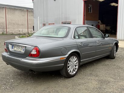 JAGUAR XJ6
June 4, 2003

Type: N*3A501
Serial...
