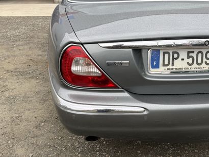 JAGUAR XJ6
June 4, 2003

Type: N*3A501
Serial...