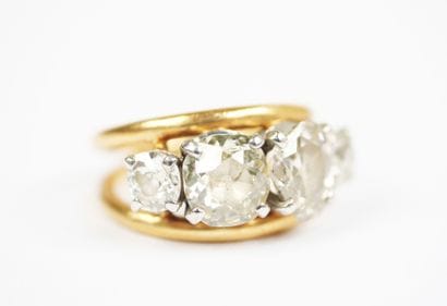 Ring in 18K yellow gold (750‰) and white...