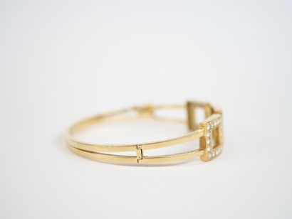 An 18K yellow gold (750‰) link bracelet featuring...