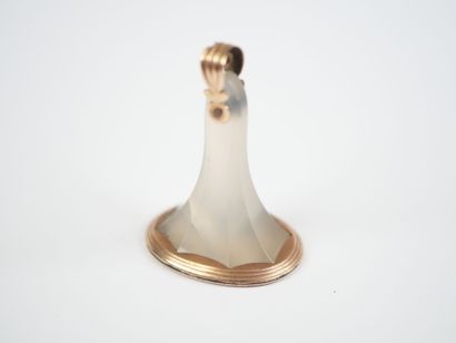 Seal set as a chalcedony pendant, mounted...