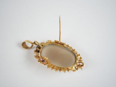 A two-tone 18K yellow gold (750‰) half-set...