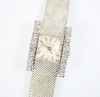LONGINES.
Ladies' watch, with a square case...