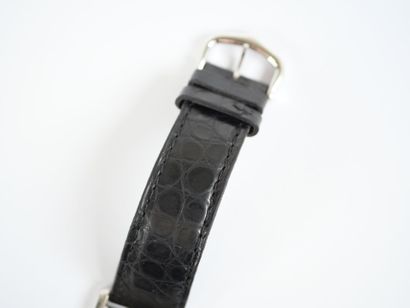 CARTIER.
