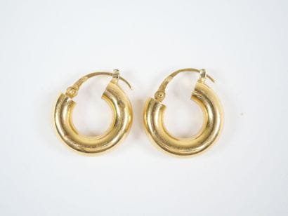 Pair of 18K yellow gold (750‰) hoop earrings.
Weight:...