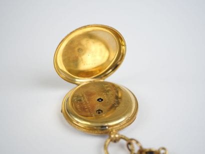 An 18K yellow gold (750‰) pocket watch, featuring...