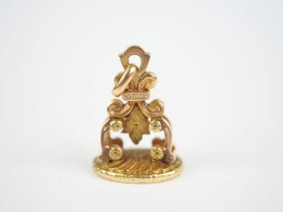 Seal set as a pendant in two-tone 18K yellow...