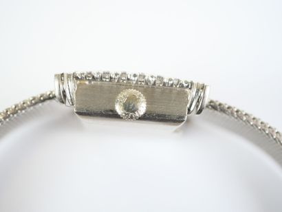 LONGINES.
Ladies' watch, with a square case...