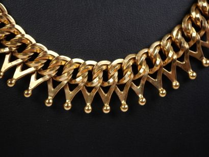 A substantial 18K yellow gold (750‰) necklace...