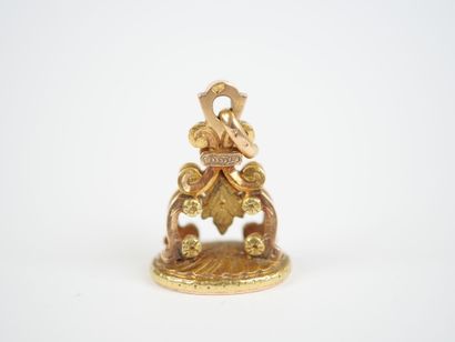 Seal set as a pendant in two-tone 18K yellow...