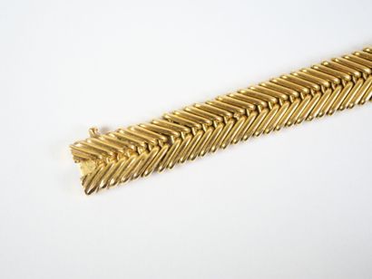 VAN CLEEF & ARPELS.
Flexible necklace in...