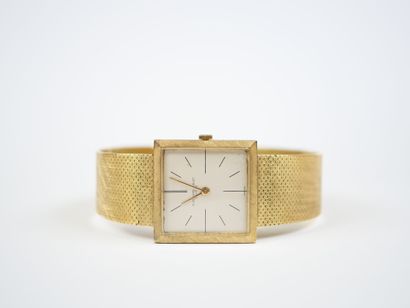 AUDEMARS PIGUET.
Men's watch with a square...