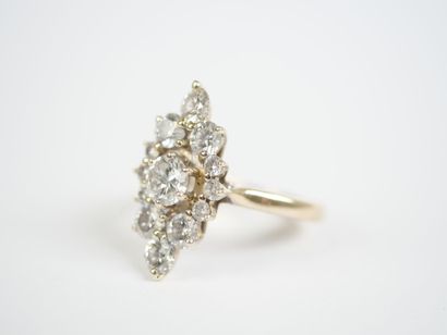 Marquise ring in 18K white gold (750‰) or...