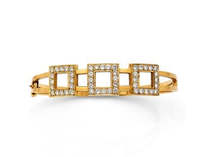 An 18K yellow gold (750‰) link bracelet featuring...
