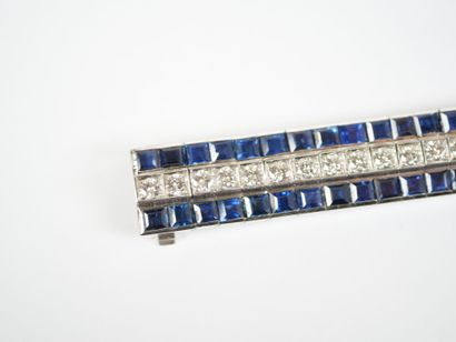 18K white gold (750‰) link bracelet entirely...