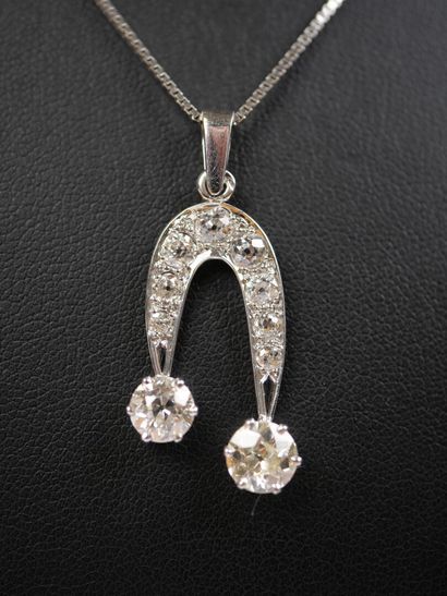 18K white gold necklace (750‰) featuring...