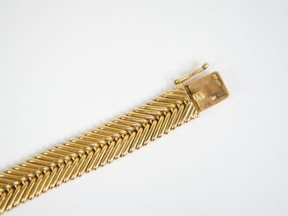 VAN CLEEF & ARPELS.
Flexible necklace in...