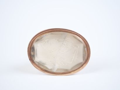 Seal set as a chalcedony pendant, mounted...