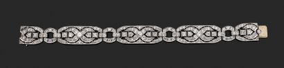 18K white gold link bracelet (750‰) and platinum...