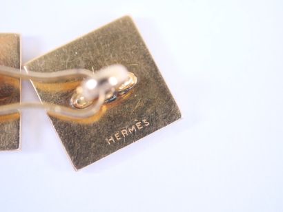 HERMÈS.
Pair of 18K yellow gold (750‰) cufflinks...