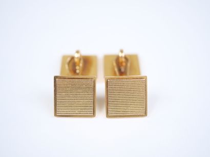 HERMÈS.
Pair of 18K yellow gold (750‰) cufflinks...