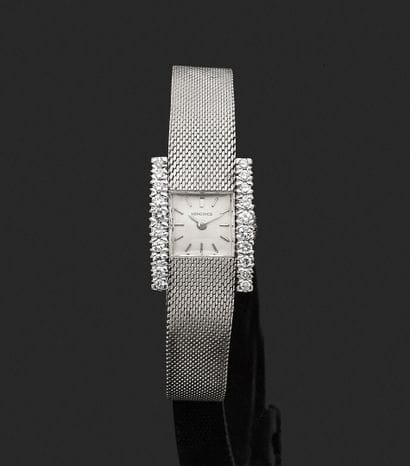 LONGINES.
Ladies' watch, with a square case...