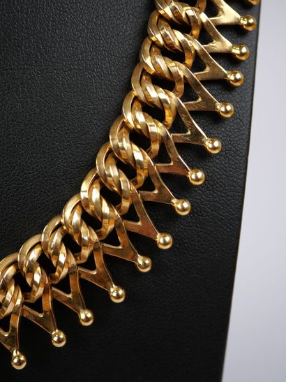 A substantial 18K yellow gold (750‰) necklace...