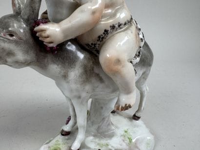 MEISSEN.
Sujet en porcelaine polychrome et...