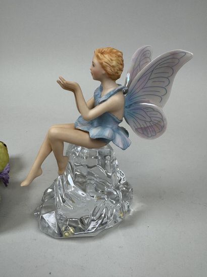 Lot comprenant :
- Franklin Mint.
THE SUSKIN.
Clochette...