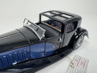 FRANKLIN MINT.
Bugatti Royale Coupé Napoléon...