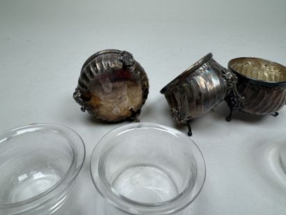Trois petits salerons en argent 950/1000,...