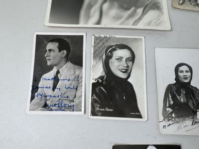 Lot de cartes et photos dont signatures de...
