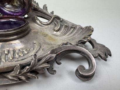 Encrier de bureau en bronze argenté à décor...