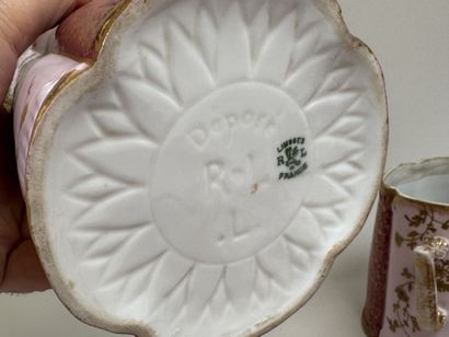 LIMOGES.
Partie de service à thé en porcelaine...