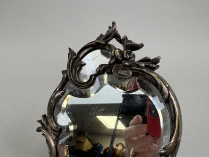 Petit miroir de table en bronze argenté de...
