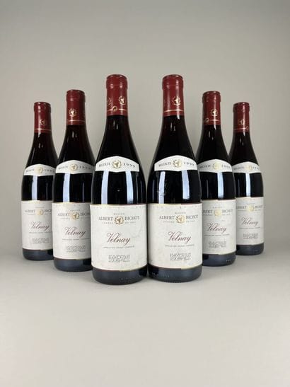 VOLNAY.
Maison Albert Bichot.
1999. 6 bt...