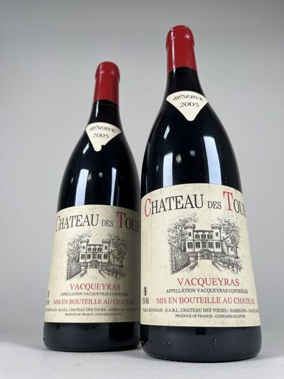 VACQUEYRAS.
Château des Tours.
Réserve. 2005....