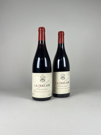 CÔTES-DU-RHÔNE.
Château Rayas. La Pialade.
2009....