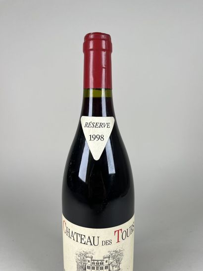 VACQUEYRAS.
Château des Tours.
Réserve. 1998....