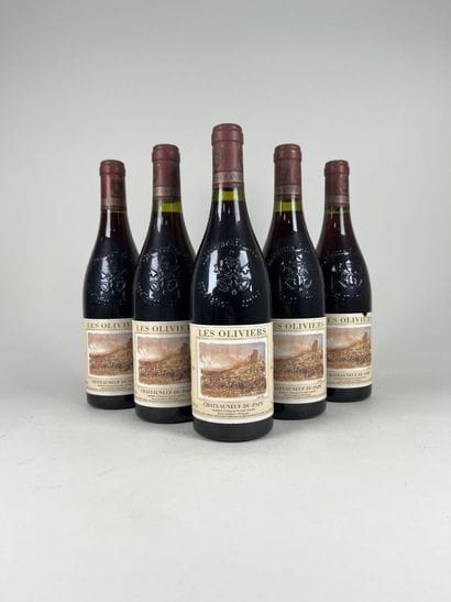 CHÂTEAUNEUF-DU-PAPE.
Les Caves Saint Pierre.
Les...