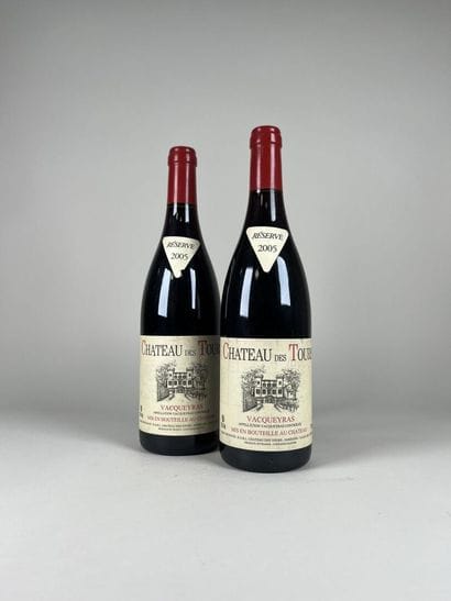 VACQUEYRAS.
Château des Tours.
Réserve. 2005....