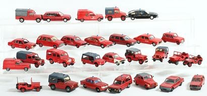 SOLIDO, NOREV, DINKY TOYS, Gama, CORGI et...