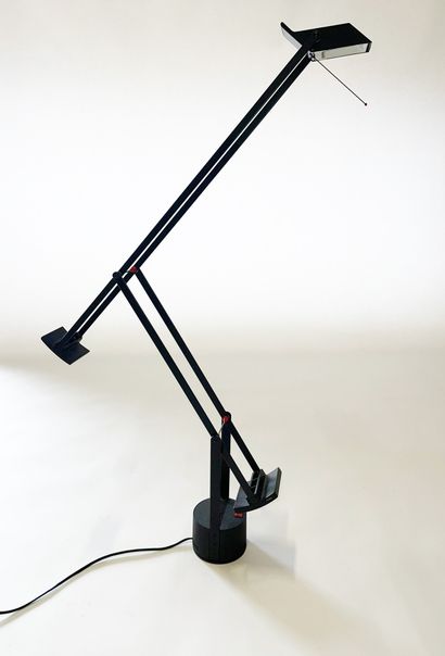 Richard Sapper Artemide

Lampe Tizio 

H....